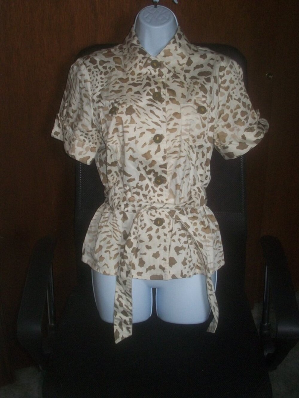 womens cheetah leopard print safari top button front detachable belt size medium
